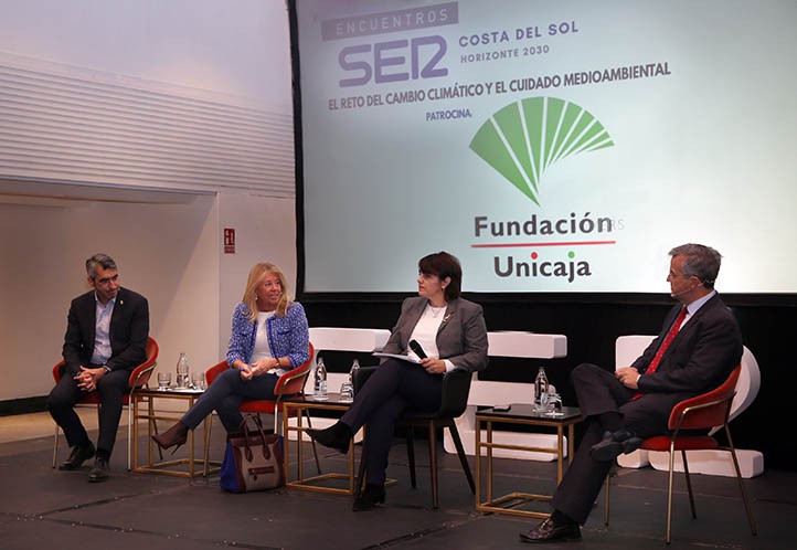 Muñoz, experta en talar árboles, quiere ahora luchar contra el cambio climático