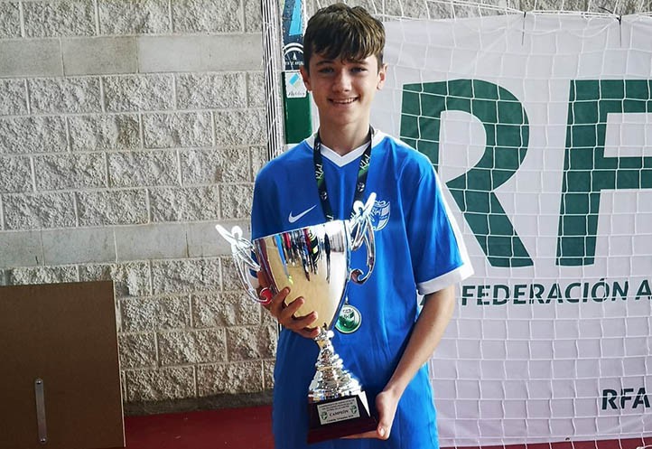 Yerai Montes, del ADJ San Pedro, campeón de Andalucía con Málaga