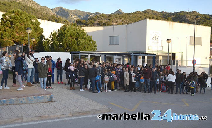 Nueva protesta en Marbella para pedir a la Junta más profesores de apoyo
