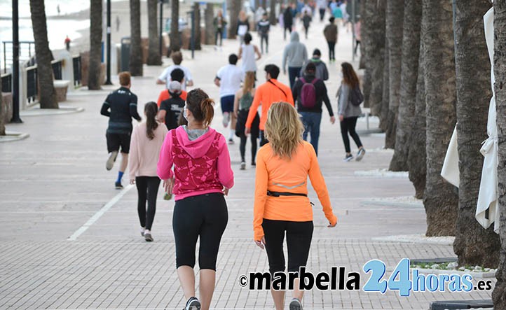 Marbella registra solo un positivo este miércoles y una semana sin fallecidos