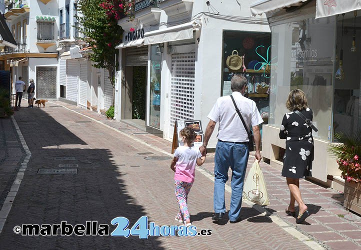 Los contagios por coronavirus este lunes en Marbella caen hasta solo dos