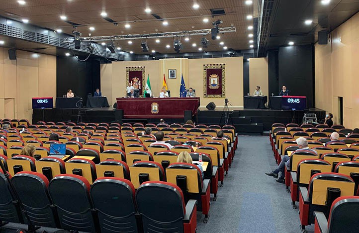 Muñoz anuncia para finales de julio el avance del nuevo PGOU de Marbella