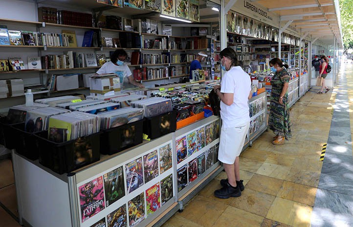Marbella pone en marcha la Feria del Libro con medidas anti-Covid