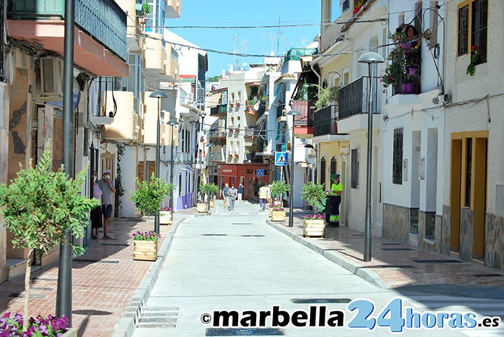 Concluyen las obras de la calle Málaga tras diez meses y sin aparcamientos