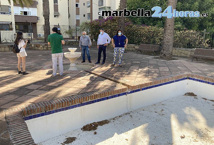 El PSOE denuncia el abandono de los jardines del Cortijo Miraflores