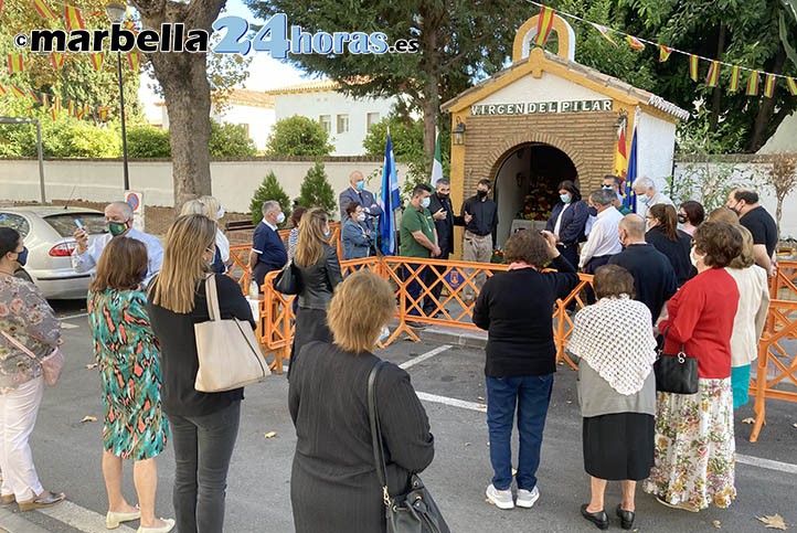 Marbella celebra la fiesta del Pilar con un pequeño acto en Miraflores