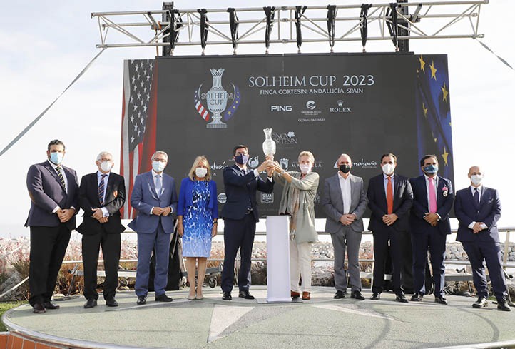Marbella se conforma con presentar la Solheim Cup 2023 que acogerá Casares