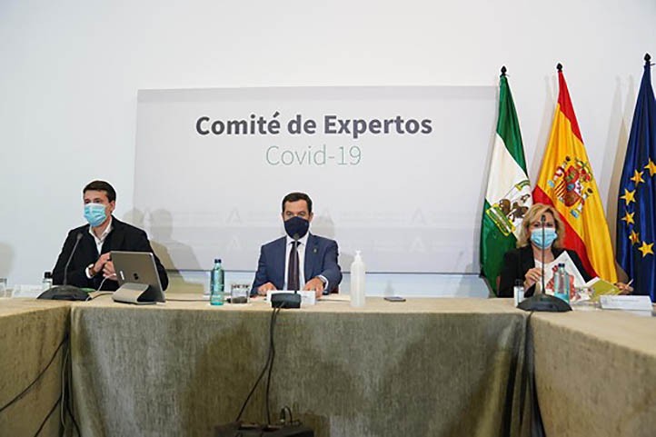 Moreno impone el cierre de hostelería y comercio no esencial a las 18:00 horas