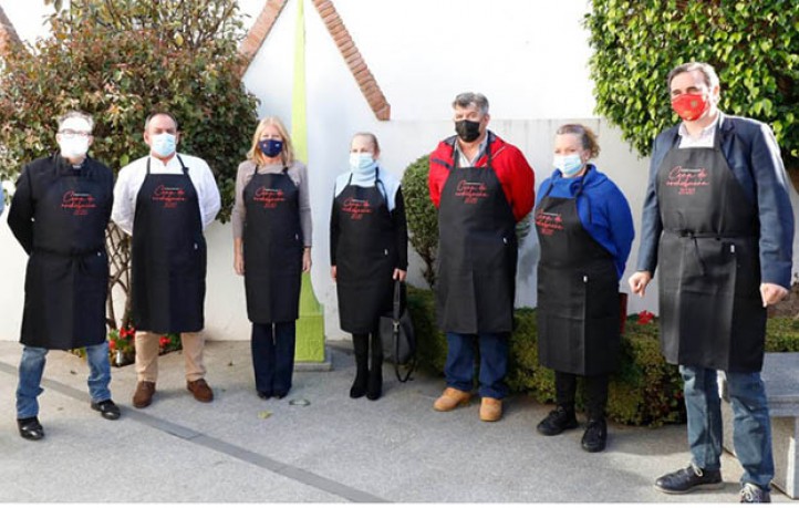 Marbella se une para repartir un millar de cenas solidarias en Nochebuena