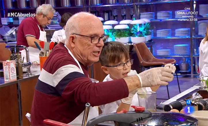 El marbellí Antony revoluciona el primer programa de MasterChef Abuelos