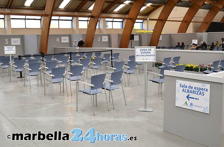 Marbella sigue con menos de 500 casos de incidencia, pero la caída se ralentiza