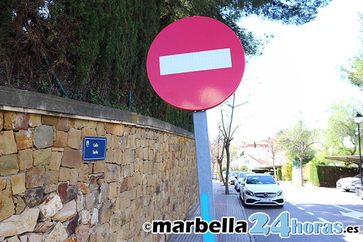Vecinos muestran su malestar por los cambios en la calle Tarifa de Marbella