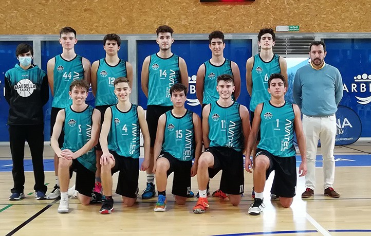 El júnior turquesa del Marbella Basket gana in extremis en Benalmádena