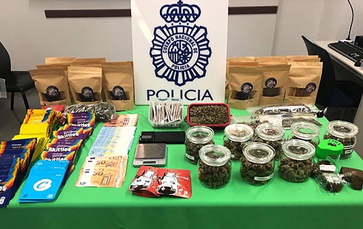 Desmantelan en Marbella un club de consumidores de marihuana