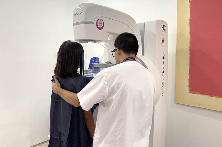 HC Cancer Center, un equipo frente al cáncer de mama en Marbella