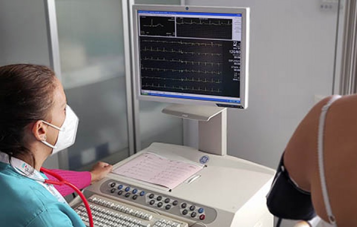 La rehabilitación cardiaca disminuye hasta un 35% la mortalidad