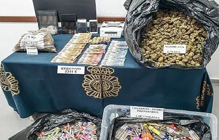 Desmantelan un club de fumadores de marihuana en San Pedro Alcántara