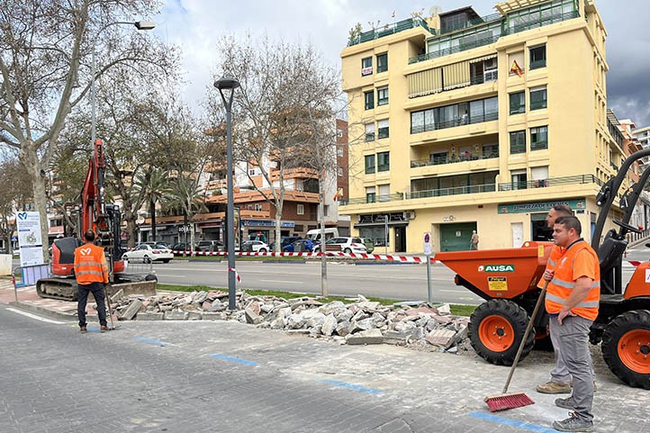 La obsesión por las rotondas y las flores en Marbella llega a Severo Ochoa