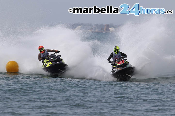 Marbella vibra con la emoción del Campeonato de Andalucía de Motos de Agua