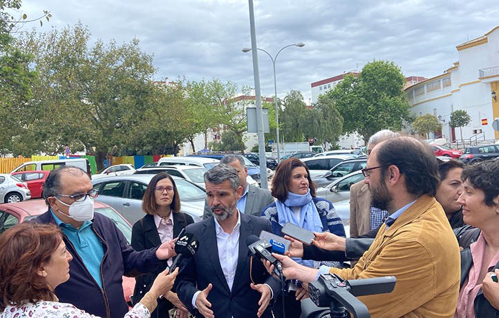 El PSOE pide al Ayuntamiento que actúe contra los cortes de luz en Marbella
