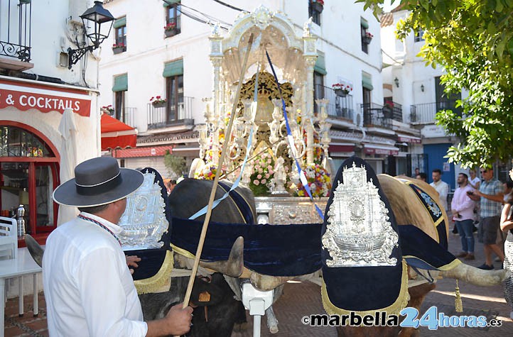 La Hermandad del Rocío de Marbella retoma su peregrinación hacia Almonte