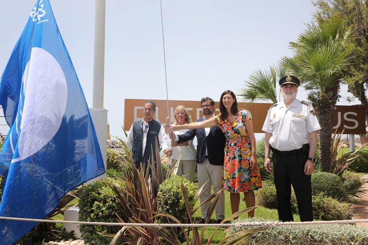 Puerto Banús vuelve a estrenar bandera azul casi 25 años después