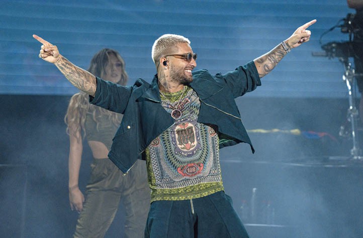 Maluma pone a bailar al público de Marbella con su gira Papi Juancho