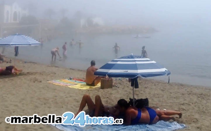 Baño prohibido en todas las playas del litoral de Marbella por el taró