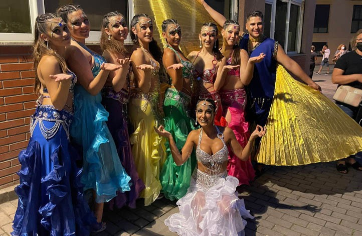 Cuatro academias de Marbella acuden a la final de "Vive tu sueño" en París