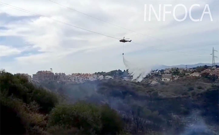 Controlado el incendio declarado en la zona de Elviria en Marbella