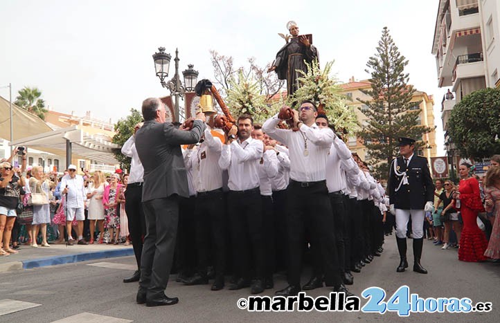 Histórica procesión de San Pedro de Alcántara por segunda vez en un mes