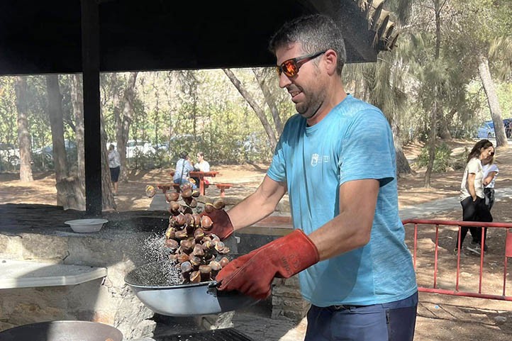 El Tostón y el recuerdo a los difuntos centran el martes festivo en Marbella