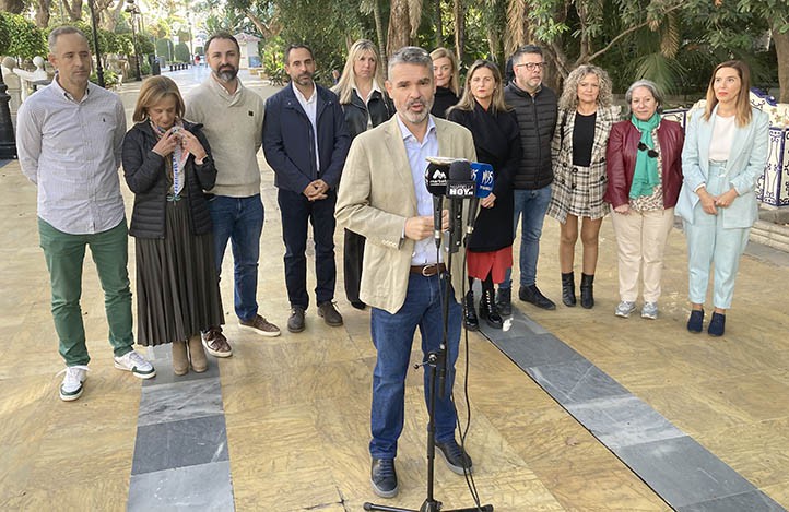 El PSOE defiende la "buena imagen" de Marbella frente a los líos de la alcaldesa