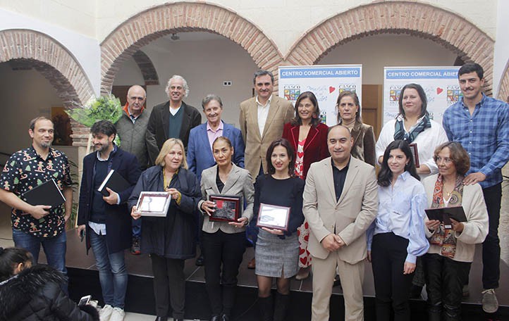Entregados los Premios del Comercio y Escaparates del Casco Antiguo