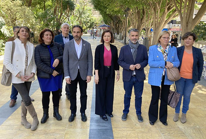 El PSOE acusa en Marbella a Feijóo de tapar la corrupción al apoyar a Muñoz