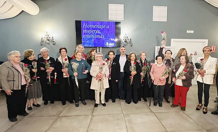 El PSOE homenajea a 16 mujeres trabajadoras con motivo del 8-M