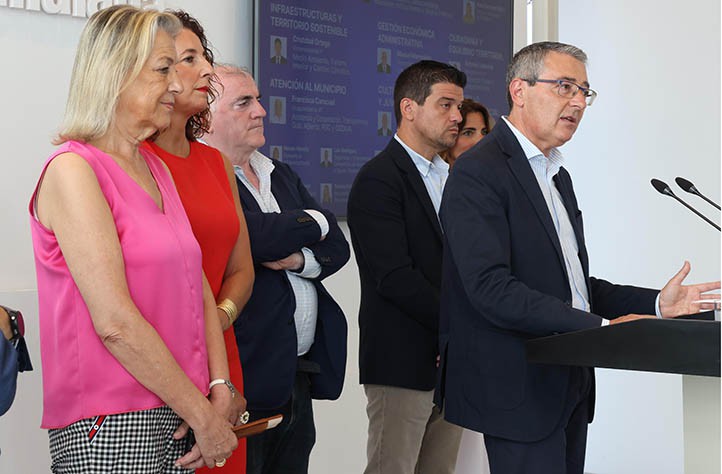Francisca Caracuel pierde peso en la Diputación tras regresar del Parlamento