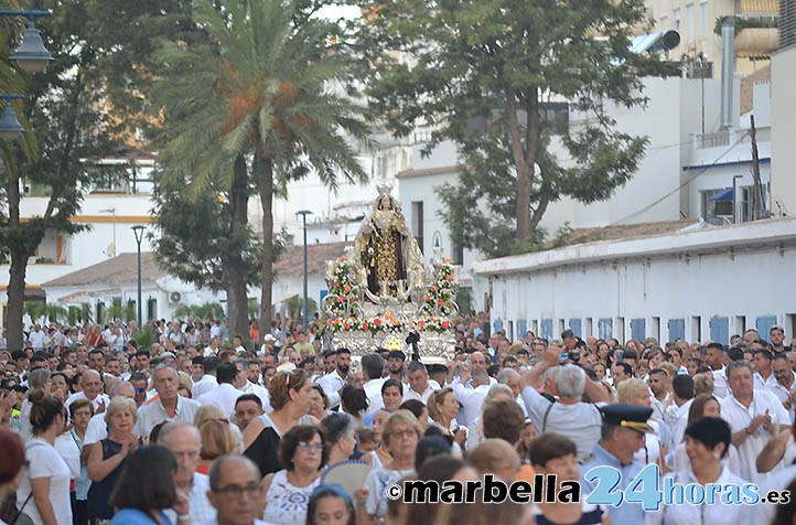 Marbella arropa desde primera hora a su patrona, la Virgen del Carmen