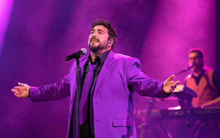 Antonio Orozco llena de sentimiento el festival Starlite de Marbella