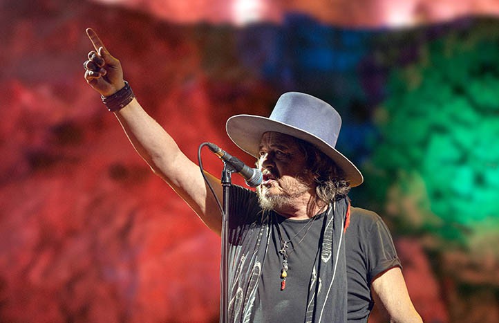 El italiano Zucchero pone a bailar Marbella en su breve gira por España