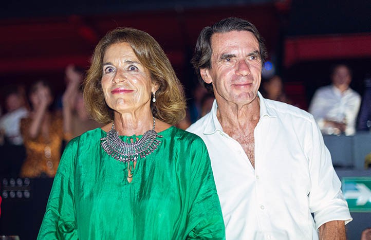 Aznar y Botella acuden al concierto de Eros Ramazzotti en Marbella 