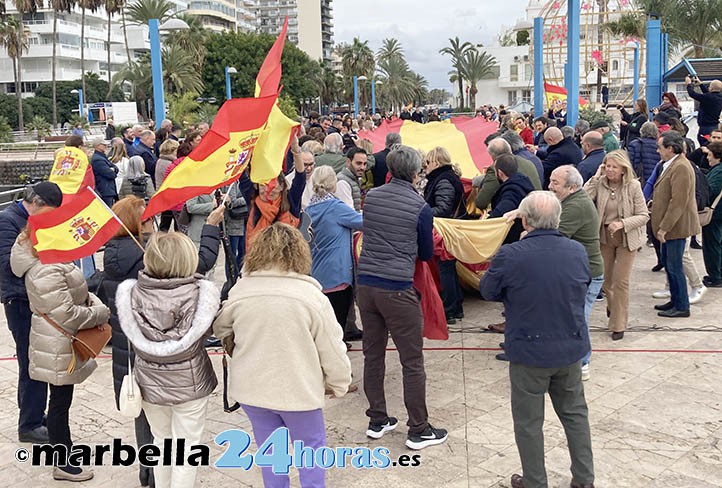 El PP reúne a 150 personas en Marbella contra la amnistía y por la Constitución