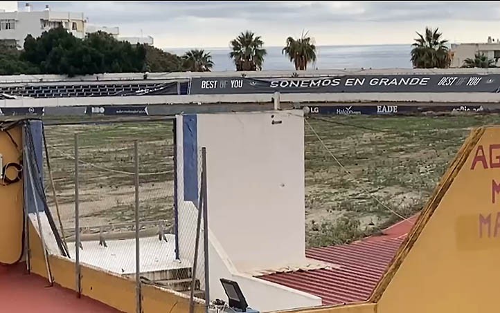 El proyecto del estadio, que iba a estar en tres meses, se demora año y medio