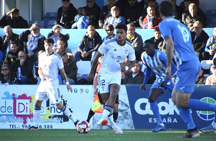 La cuesta de enero se empina más para el Marbella FC en Águilas (1-0)