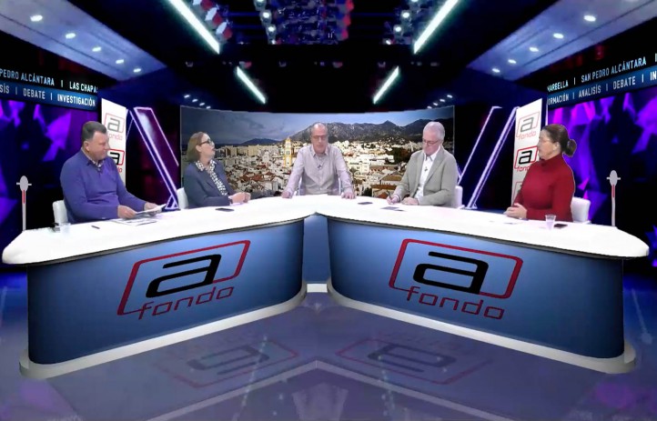 Nueva entrega de la tertulia "A fondo", cada lunes en las televisiones locales