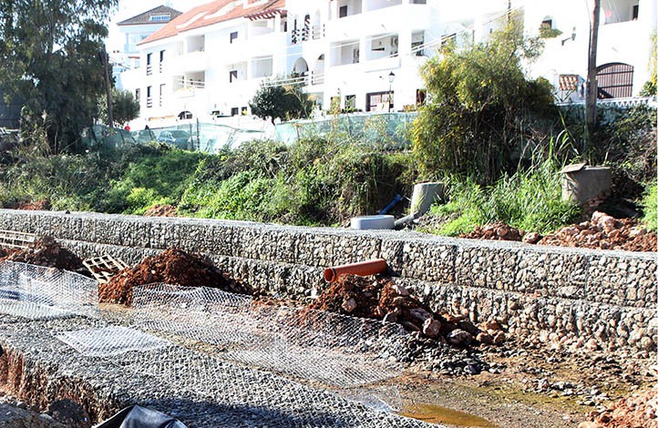 Las obras en arroyo Benabolá evitarán la inundabilidad en viviendas cercanas