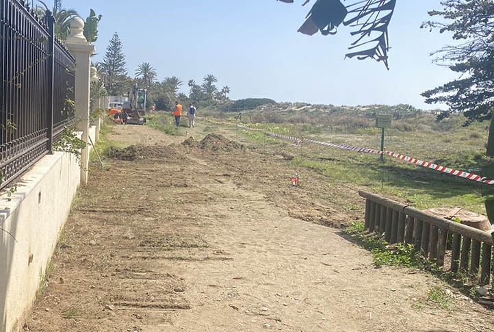 Anuncian las obras de un nuevo tramo de la senda litoral en Marbella