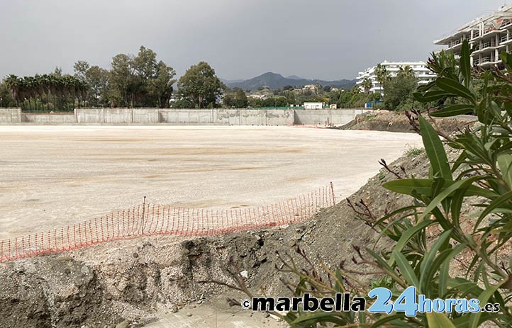 Obras paradas en la pista de atletismo y la piscina olímpica de Guadaiza