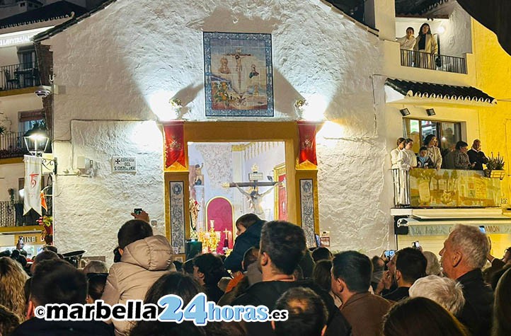 La Cofradía del Cristo del Amor no sale en Marbella por miedo a lluvia