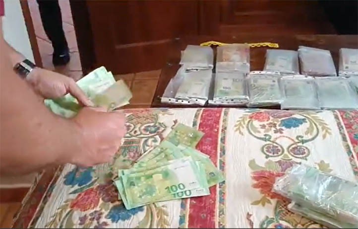 Cuatro detenidos por estafa tras la falsa venta de una parcela en Marbella